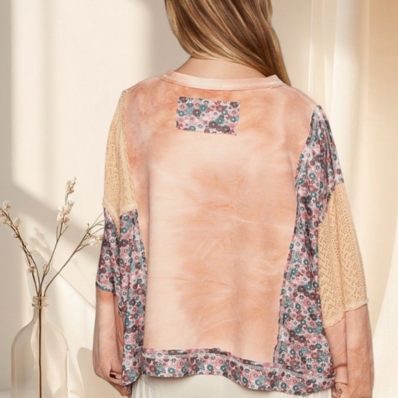 POL Pumpkin Jam Floral Crochet Patchwork Sweater - Picture 7 of 9